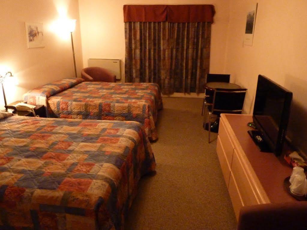 Manoir Becancourt Hotel Buitenkant foto