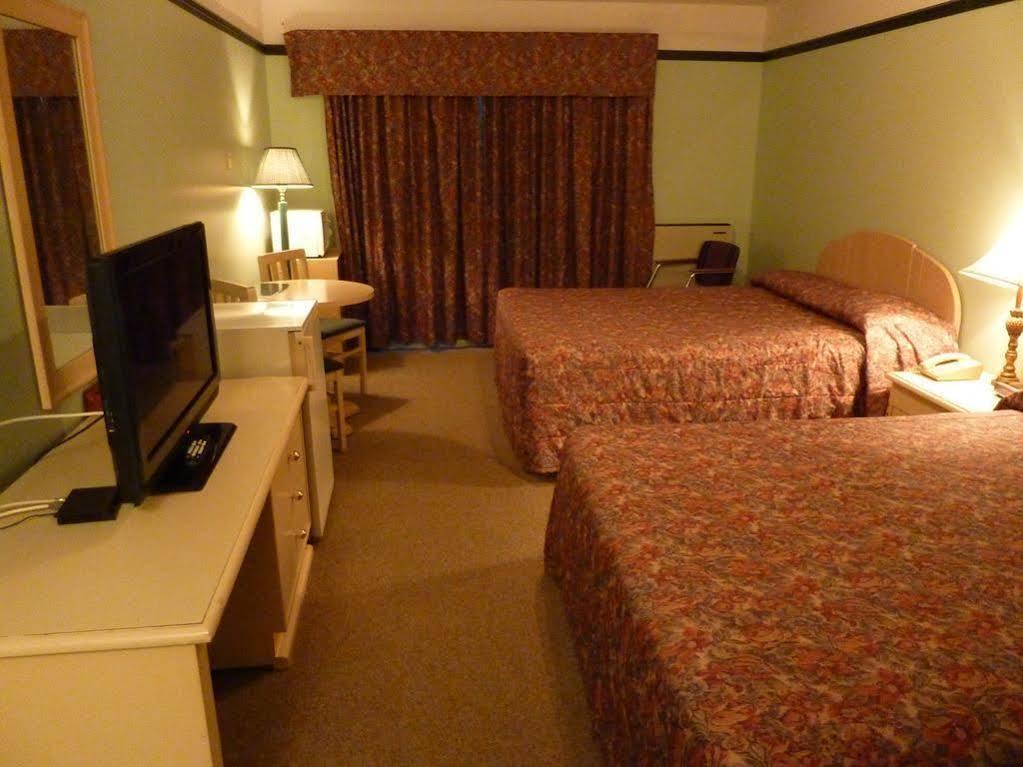 Manoir Becancourt Hotel Buitenkant foto